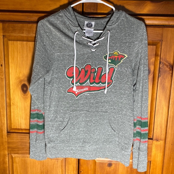 NHL Gray Womens Wild Sweatshirt Hoodie - Picture 1 of 4